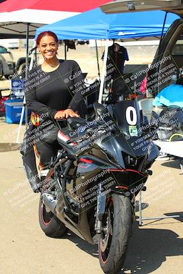 media/Sep-20-2025-TrackDaz (Sat) [[27f0cde673]]/Around the Pits/